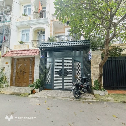 Nhà 2 tầng hẻm xe tải Huỳnh Văn Nghệ, Tân Bình - Gần Emart, sân bay
