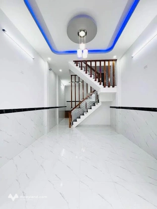 Nhà 1 mê kiên cố, 3 ngủ, nở hậu, gần chợ Nguyễn Thái Học - 2.75 tỷ