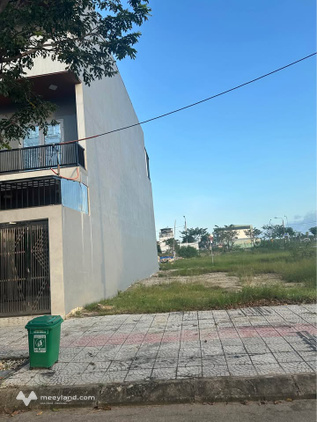 Bán nhanh lô đất Nam Hoà Xuân 105m2 - Gần sông, đường 7,5m sạch đẹp