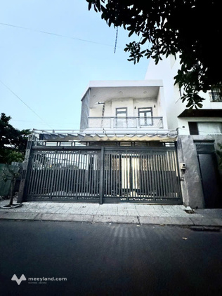 Siêu phẩm lô góc 2 ô tô tránh nhau, ngang khủng 8m, mặt tiền kinh doanh 8,3 tỷ