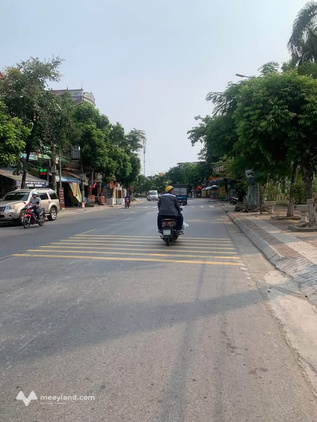 Siêu phẩm góc mặt đường, kinh doanh đỉnh cao, chốt ngay kẻo lỡ