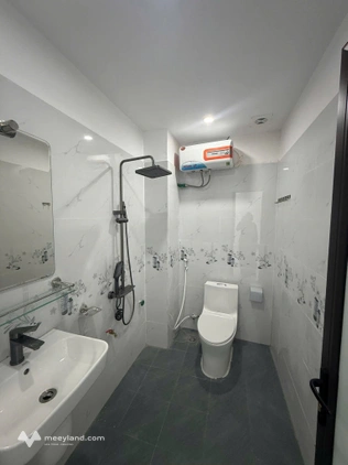 Nhà 33m² 5 tầng siêu thoáng, ngõ riêng cổng riêng - 1km ra Đại học Điện Lực, Đại học Đại Nam