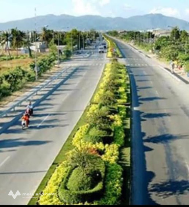 Bán gấp nhà mặt tiền 30/4 chợ Rạch Dừa Cũ, 65,6m2, 7,8 tỷ
