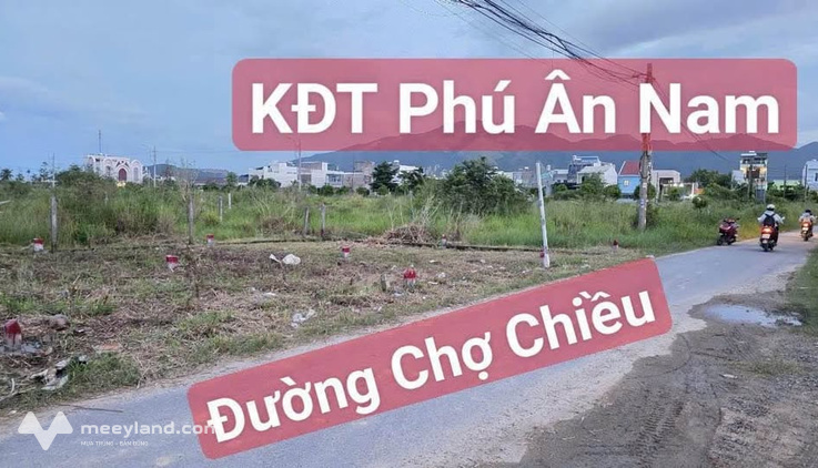 Đất nền mặt tiền đường chợ chiều, giá hấp dẫn