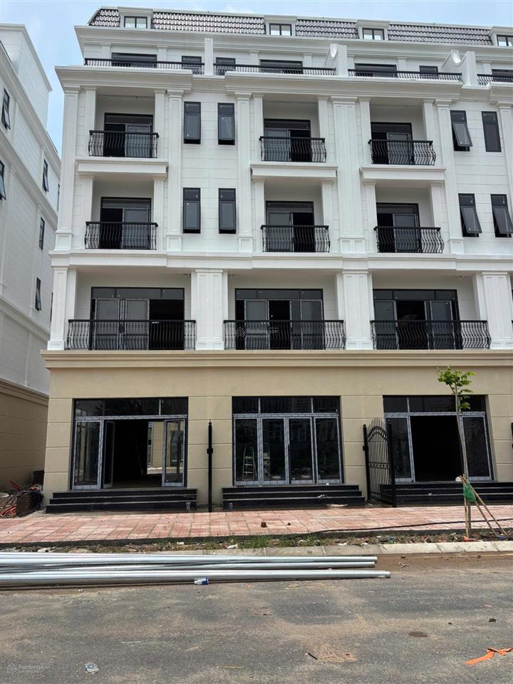 Căn ngoại giao bt 2 mặt tiền rice city long châu 82m2 giá chỉ 26,5 tỷ view hồ 15ha 0964 538 ***