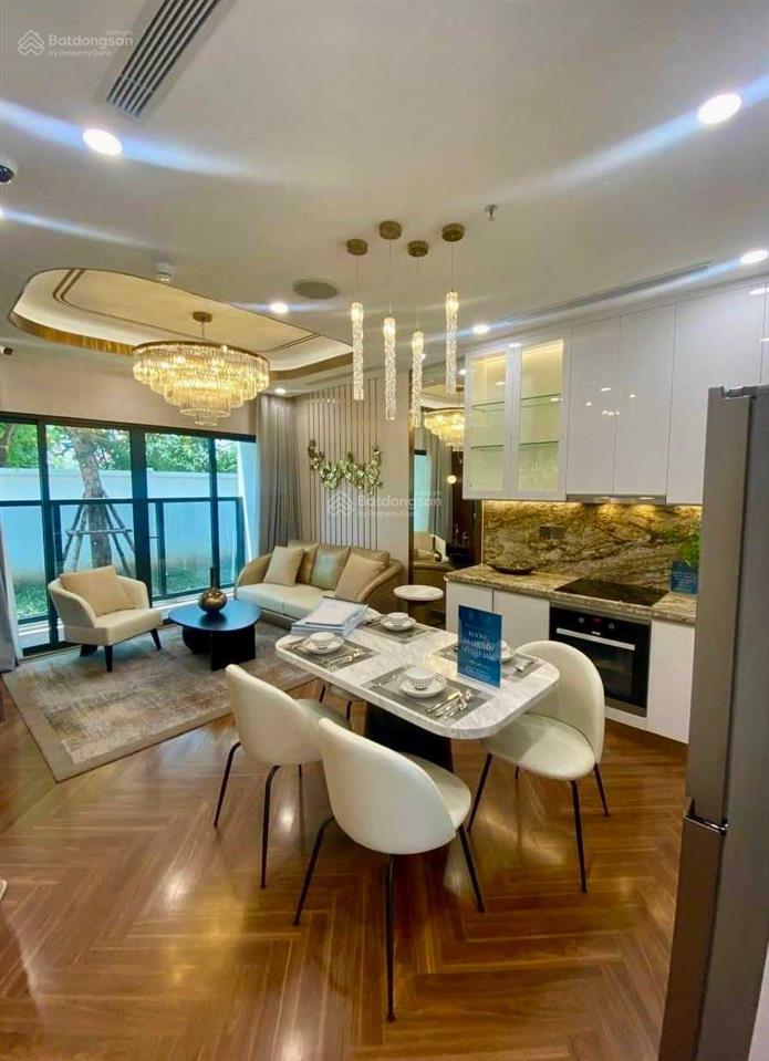 Bán gấp căn 1,5pn mã 18 tầng cao view pháo hoa tttp giá 3,3 tỷ bao phí 0978 802 ***