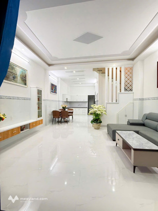 Nhà 1 trệt 1 lầu đẹp lung linh, trung tâm Vũng Tàu - Sẵn nội thất