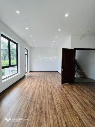 Cho thuê nhà Hoàng Cầu 75m² x 4 tầng - Nội thất cơ bản đầy đủ