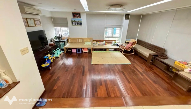 Nhà phân lô Trung Kính, Cầu Giấy, 78m, 3 mặt thoáng, 6 tầng, 4 phòng ngủ, ngõ nông, gara ô tô, 31,95 tỷ