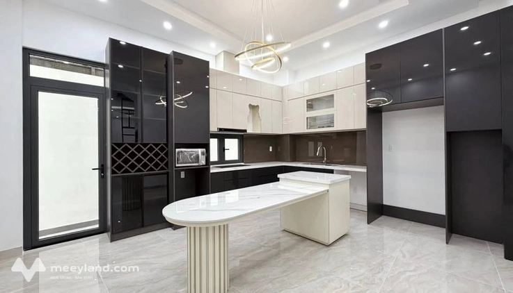 Nhà 4 tầng hẻm Bình Thạnh, 67m², full nội thất, 12.3 tỷ