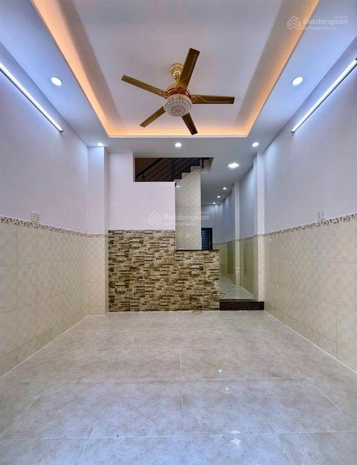 Quận 6, bán nhà phạm văn chí, p7, nhà mới đẹp 4 tầng hoàn công, gần chợ bình tiên