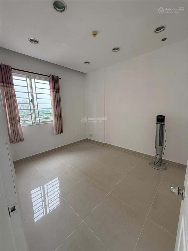 Bán căn hộ chung cư 2pn, 2wc tại chung cư bộ công an, 4,8 tỷ, 72 m2, giá tốt