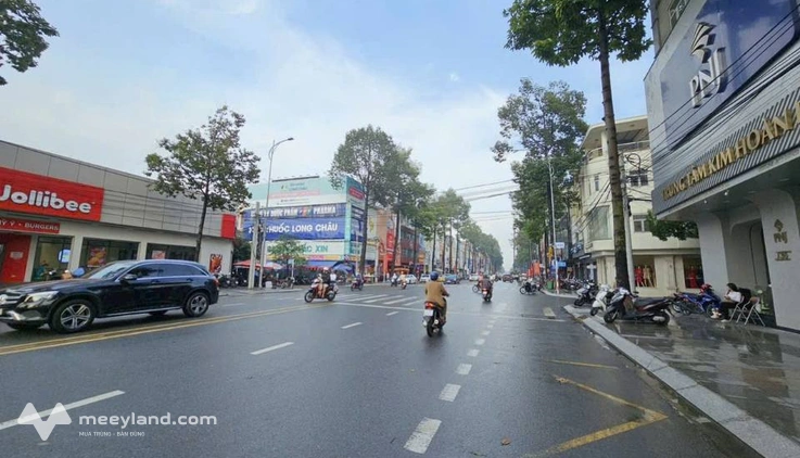 Đất Biên Hòa 72m2 sổ riêng, giá 5,9 tỷ, xây nhà hay kinh doanh, tùy bạn chọn