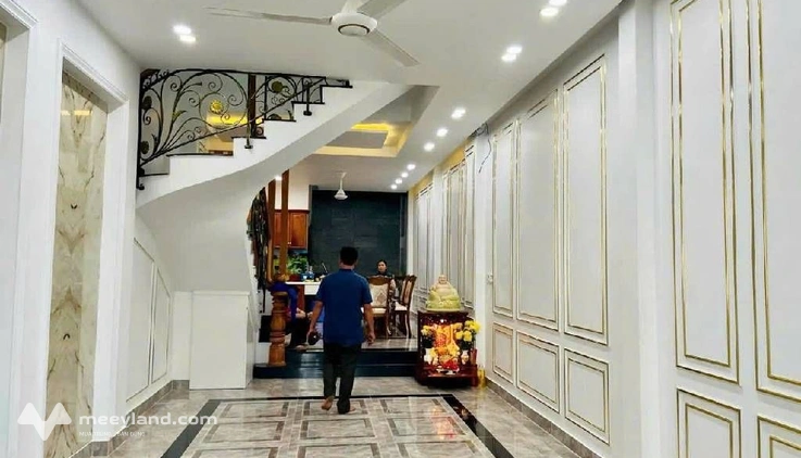 Nhà Dương Văn Dương kinh doanh đỉnh, nhà đẹp, giá nhỉnh 11 tỷ