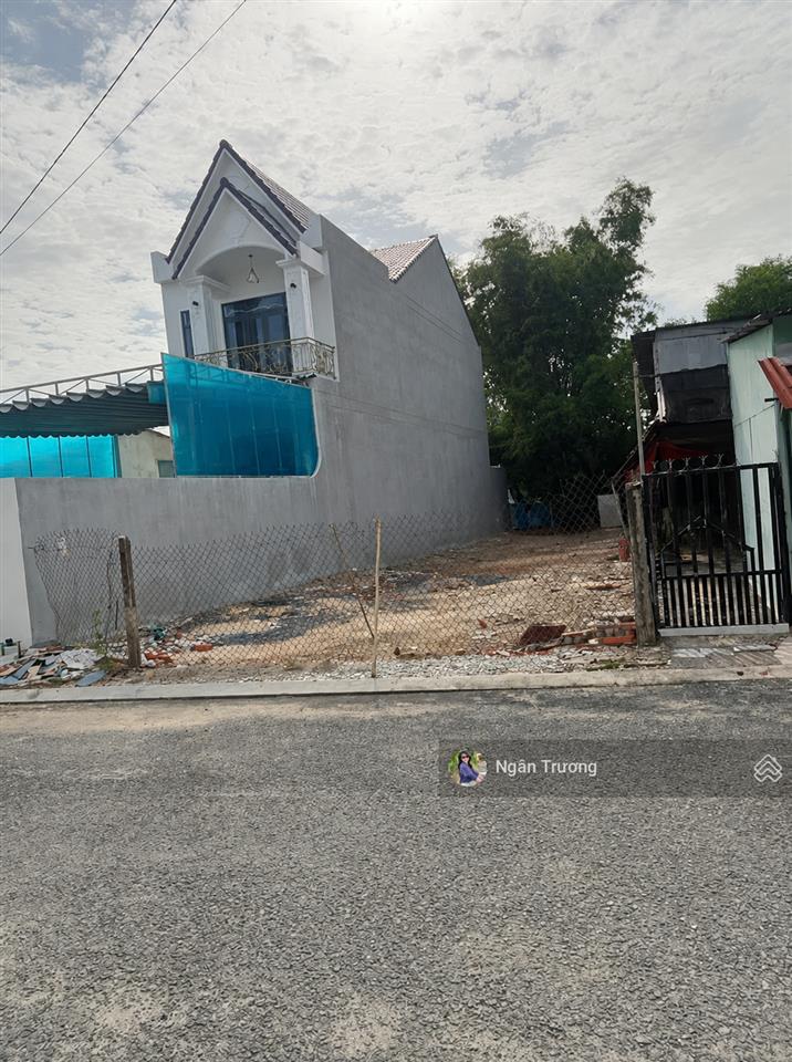 Bán gấp đất 284.7m2 có thổ cư ngay an hòa, trảng bàng, shr, gần kcn thành thành công, chỉ 830tr