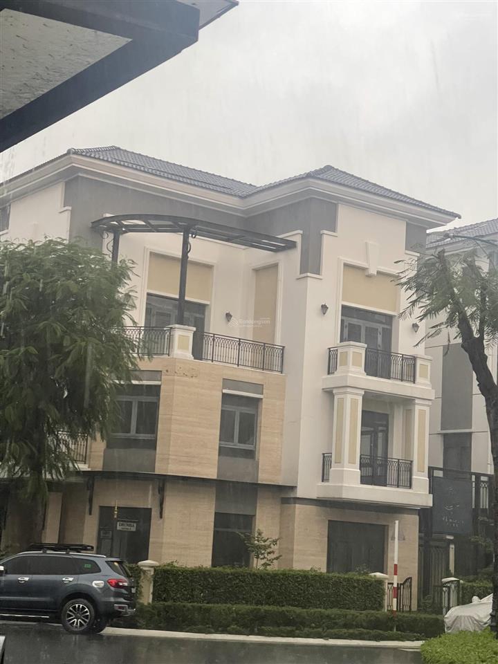 Bán biệt thự verosa park giá 19,6 tỷ vnd, diện tích 160m², liên phường, q9