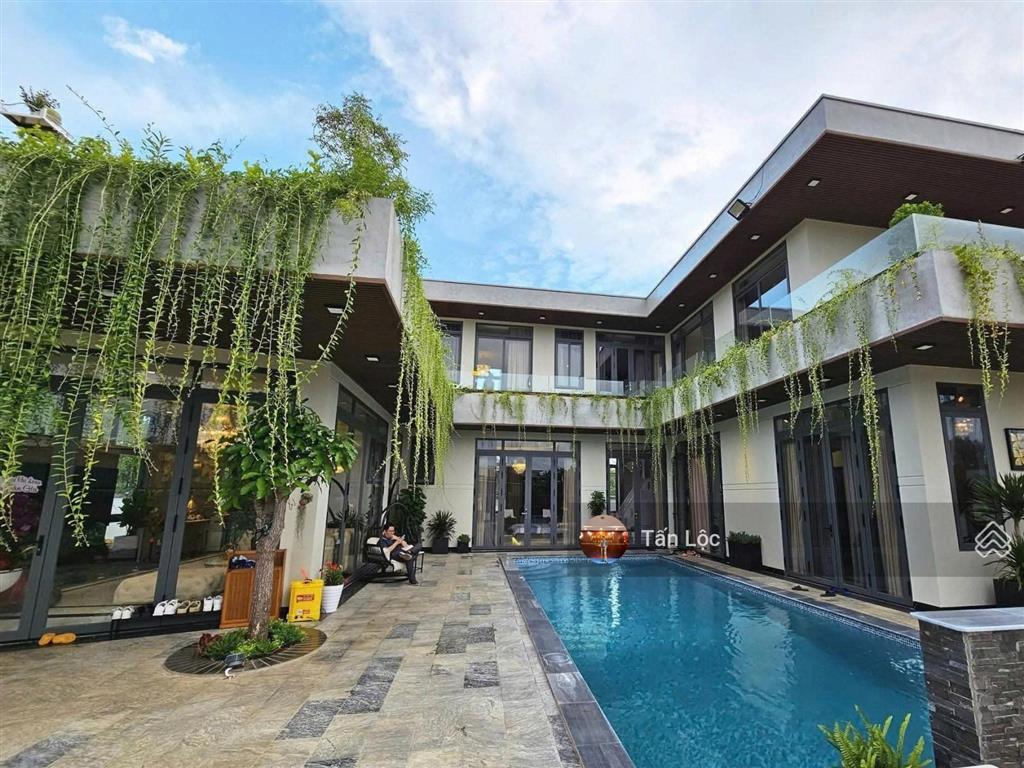Sản phẩm hiếm có holm villa thảo điền đang bán khan hiếm thiết kế cao cấp định danh