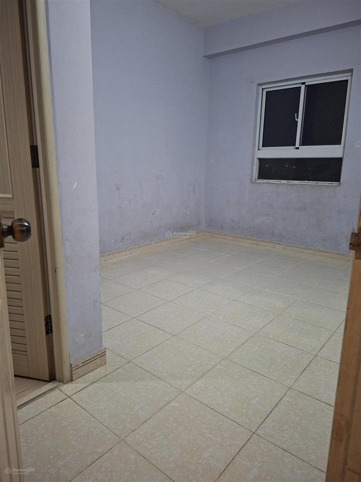 Bán gấp căn hộ 54m² 2pn 1 tỷ 4, sổ hồng sang tên ngay. c/c hqc plaza. cách q1 25p. hỗ trợ vay nh