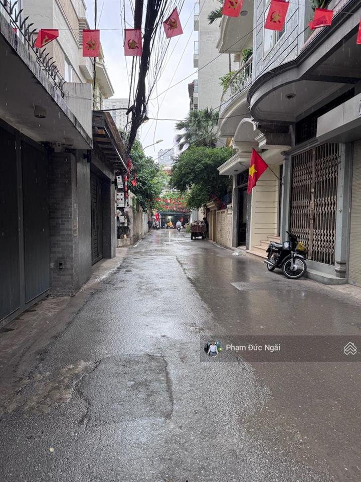 Bán nhà phố hoàng cầu 60m2 5 tầng, nhà 2 mặt ngõ 15m ra ô tô tránh, rõ ràng không quy hoạch