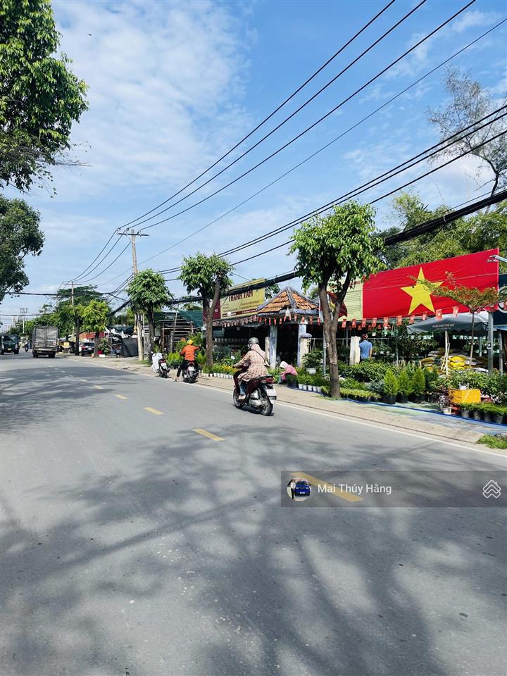 Ngay vành đai ii nằm trong khu dân cư sát mặt tiền linh đông, ra phạm văn đồng chỉ 300m hẻm 4.5m