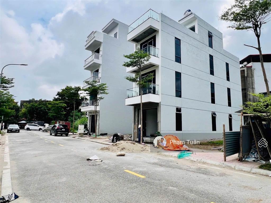 Lô áp góc đất tái định cư 83 vạn mỹ, ngô quyền (e381) 0917 696 ***