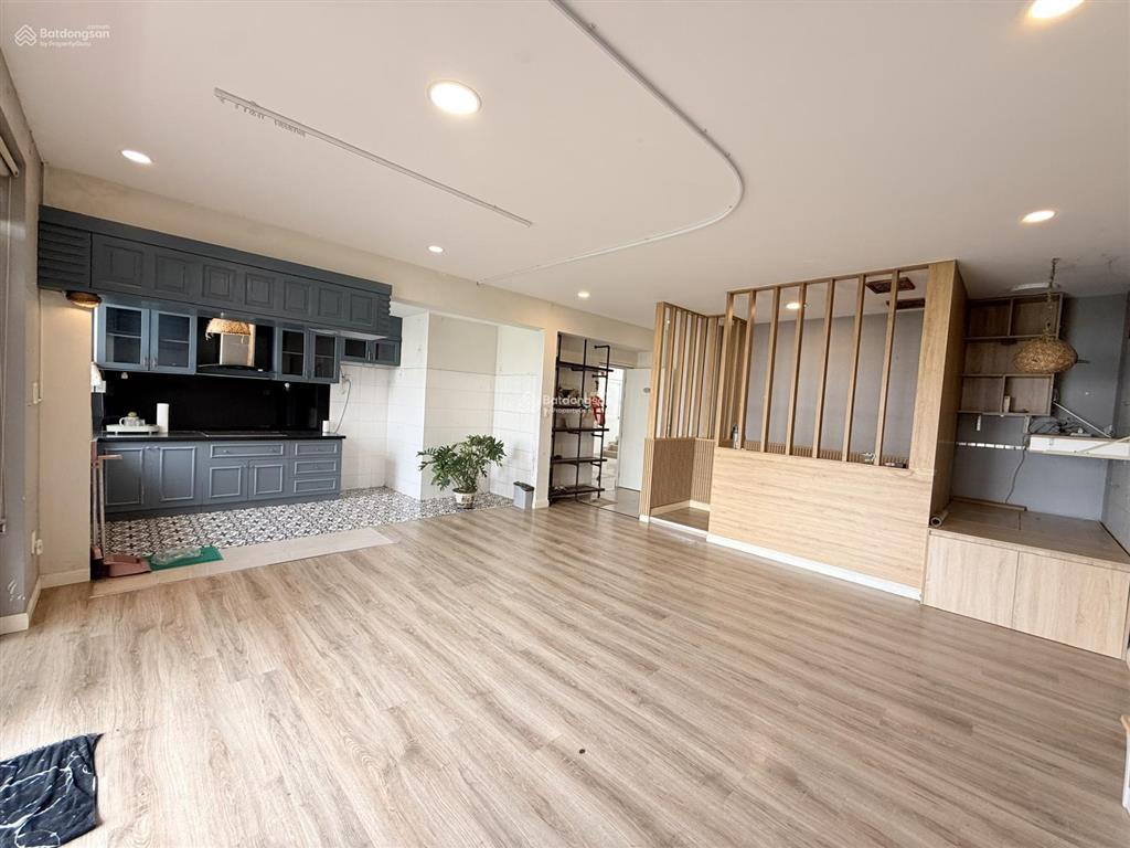 Chính chủ bán ch mỹ viên pmh q7. 118m2. giá 7,2 tỷ 0947 833 *** phượng