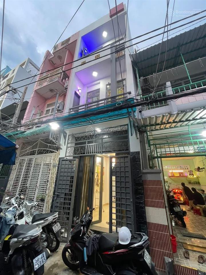 Bán nhà âu cơ q11 dt 3*12m trệt 2 lầu nhà đẹp shr giá cực rẻ có 5 tỷ 950
