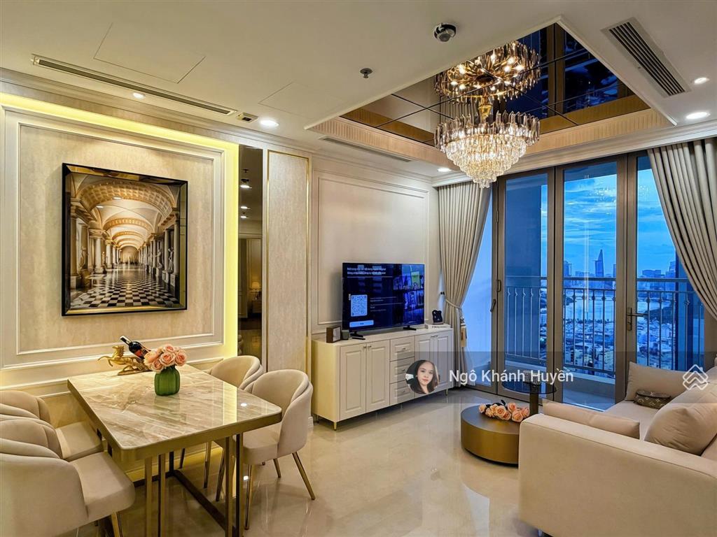 Bán ch vinhomes central park landmark 4 tầng cao, view q1, sổ hồng sẵn, giá 12 tỷ bao thuế phí