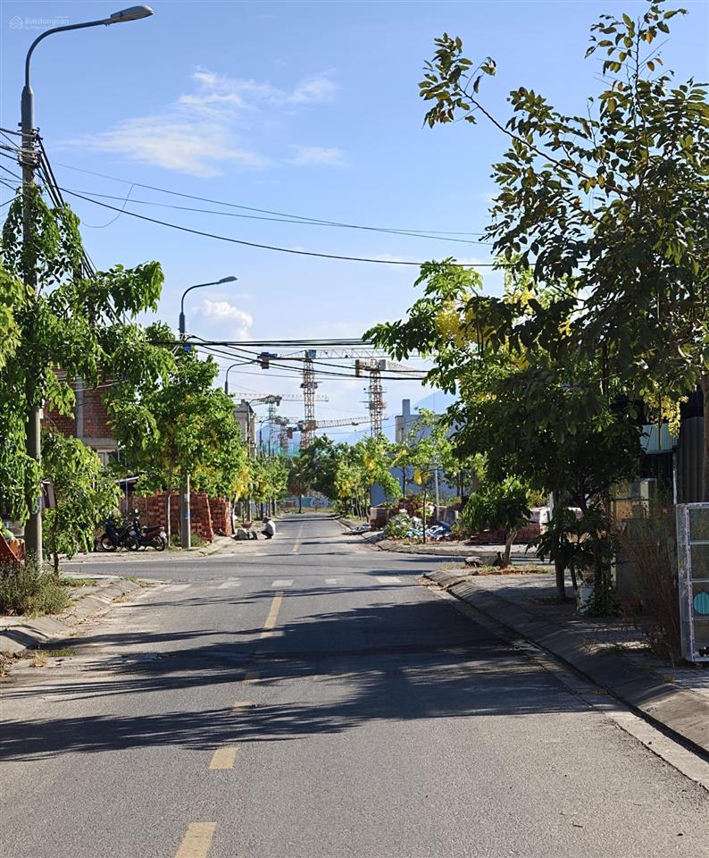 Võ tự view hồ bàu tràm chỉ 3 tỷ 200 triệu lô sạch đẹp, ko lỗi phong thuỷ