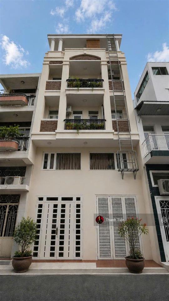 Bán nhà 6 tầng thang máy (6,5x17m). 18 phòng full nội thất. đường nhựa 8m lê văn sỹ 23 tỷ tl