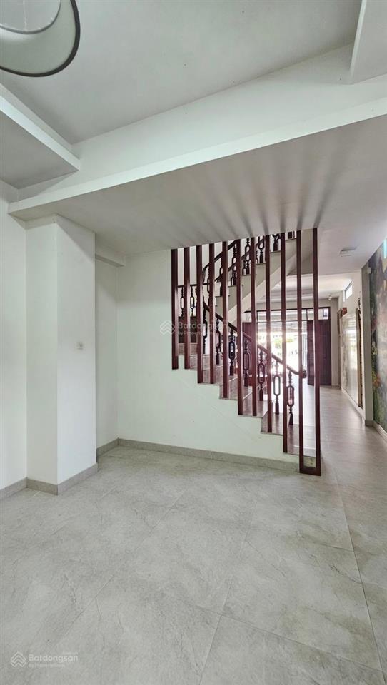Trợ duyên lô góc mt tây sơn cần bán gấp. thích hợp vừa ở vừa kinh doanh đa ngành giá hấp dẫn.