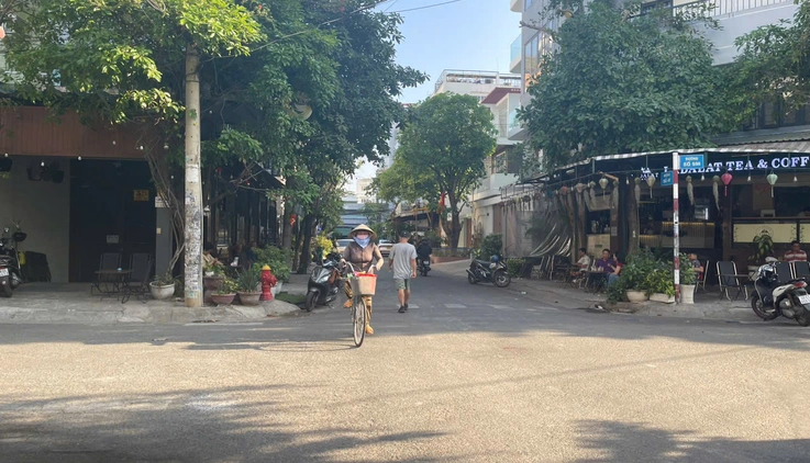 Bán nhà cấp 4 diện tích 257m2, góc 2 mặt tiền đường 4F khu cư xá ngân hàng quận 7