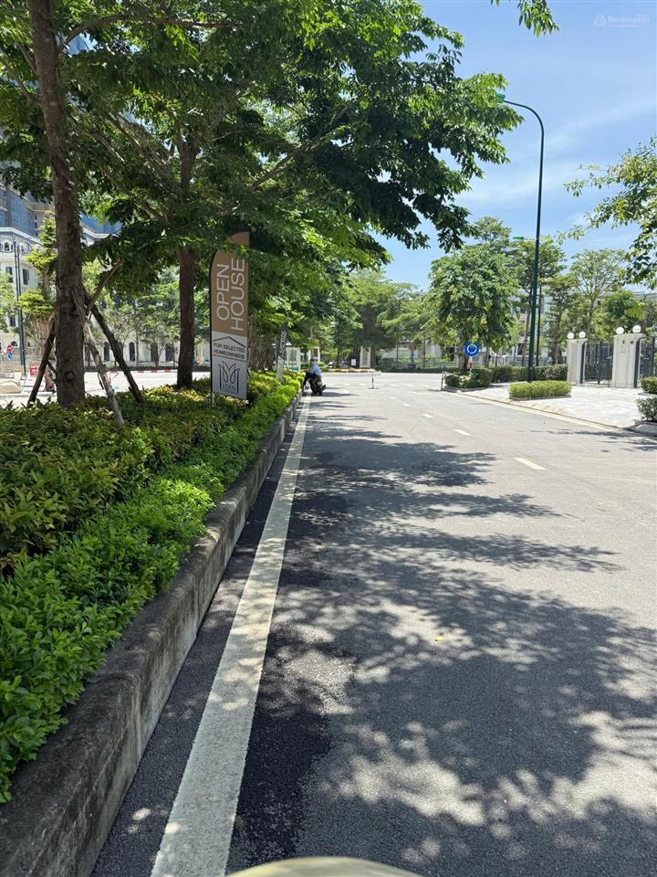 Biệt thự ciputra hơn 300tr/m2 180m2 gía tốt nhất khu chủ thiện chí