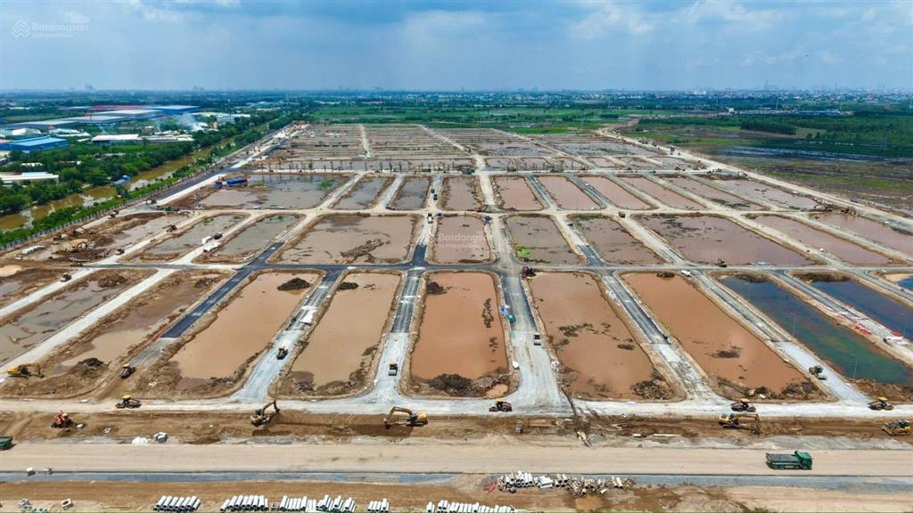 Đón sóng đợt đầu nhà phố vinhomes sài gòn park, cs bán hàng hấp dẫn