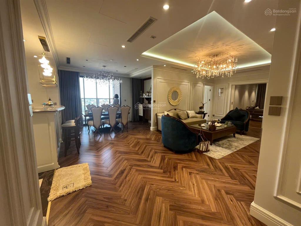 Siêu hiếm bán căn góc 153,7m2 chung cư grandeur palace giảng võ, tầng đẹp ban công đông nam