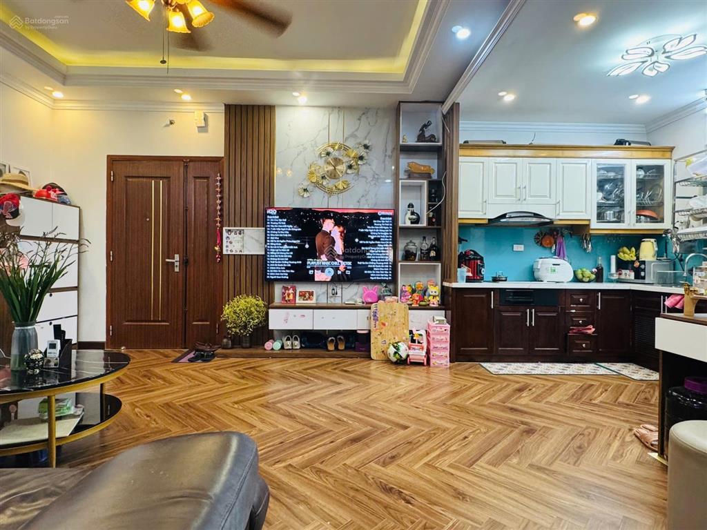 Bán cc 2pn, 2wc, 74m2 sổ đỏ cất két sẵn sàng giao dịch giá 3,55 tỷ tại xa la, hà đông, hn