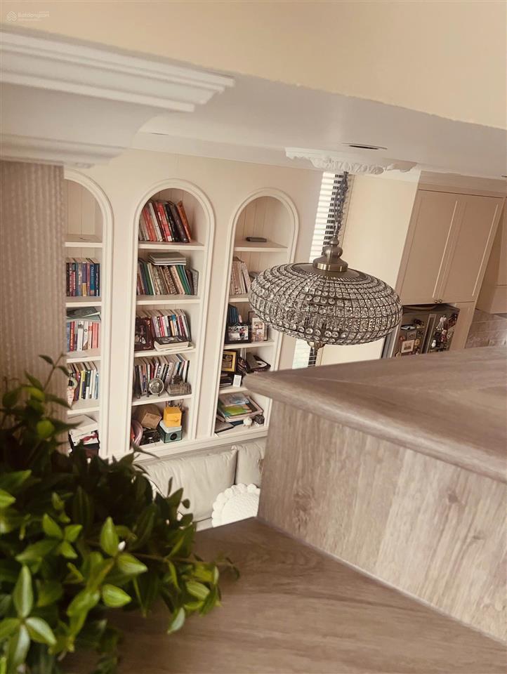 Do kế hoạch thay đổi chủ nhà gửi bán căn duplex 2 tầng sol forest đã hoàn thiện siêu xinh