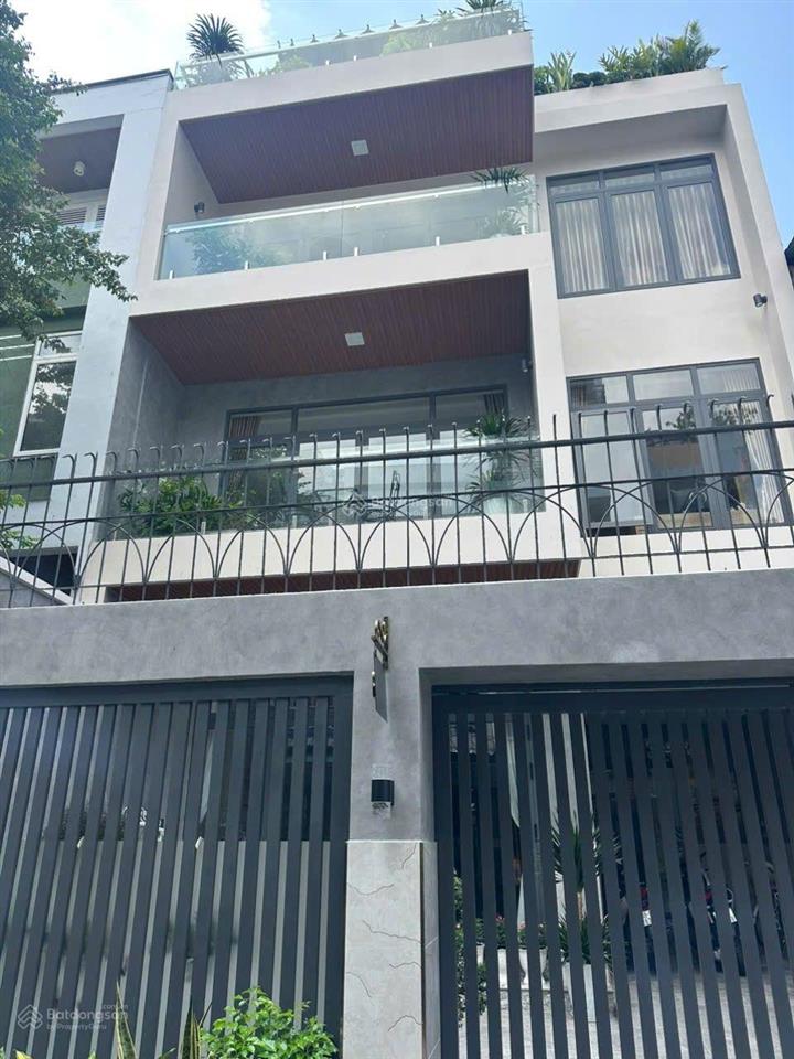 Siêu biệt thự 4 tầng khu bác sỹ ngang khủng 8m (149.9m2) gần bv chợ rẫy q5. chỉ 45 tỷ. tl chủ