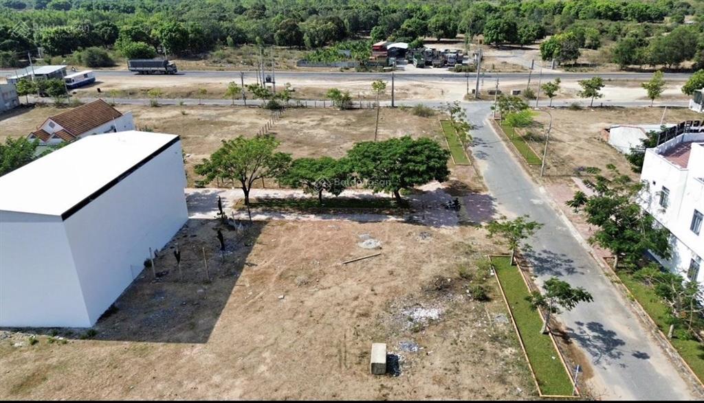 Cần bán đất tđc ninh long (ninh thọ ninh hòa khánh hòa) 100m² full odt, gần ql26b, giá 1,69 tỷ