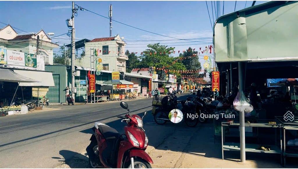 Cần ra gấp lô đất thổ cư đối diện chợ giá 550 triệu cách trung tâm hành chính ubnd chỉ 300m