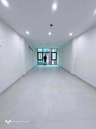 Hiếm nhà đẹp 5 tầng mặt phố Xa La, 61m2, mặt tiền rộng 4m, thang máy, 2 mặt đường trước-sau, vị trí đẹp, kinh doanh sầm