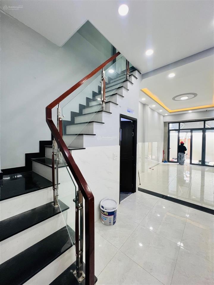 Nhà 2 tầng btct đường minh phụng, q11, hẻm xe tải thông, 3.5x10, sổ vuông, giá 6.x tỷ tl