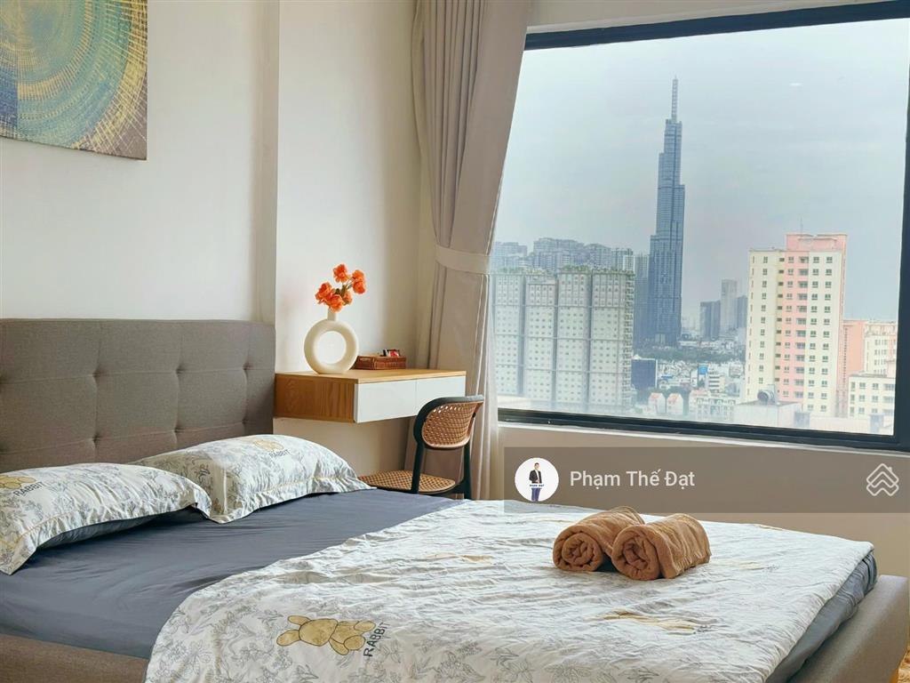 Chủ về nước bán gấp căn góc tầng cao 102m2 9 tỷ view sông. lộc nhẹ 10 triệu cho khách chốt nhanh.
