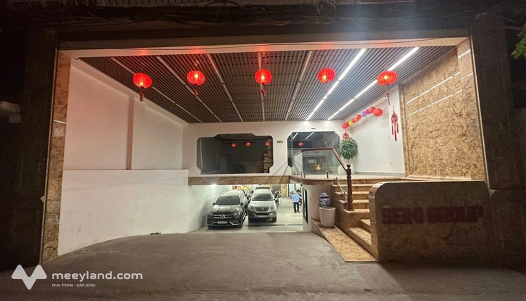 Bán tòa nhà văn phòng phố Tương Mai, 240m2, 9 tầng, thang máy, mặt tiền 9m
