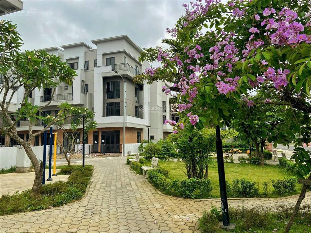 Bán shophouse centa diamond, 75m2, 6,6 tỷ, tốt, giáp chủ, p phù chẩn, từ sơn