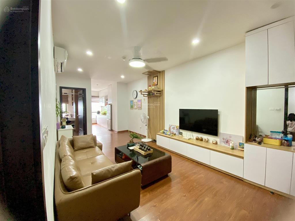 Chính chủ bán cc 2 ngủ, 2 vệ sinh icid complex