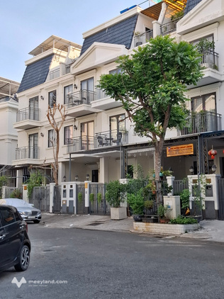 Bán nhà phố Lakeview City phường An Phú, quận 2, giá 21,5 tỷ