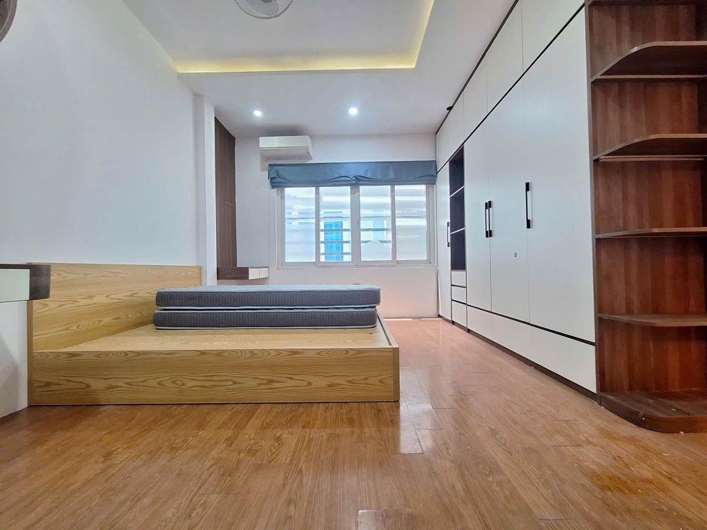 CHỢ LAI XÁ 46M x 4T 5PN KHÉP KÍN FULL NỘI THẤT Ô TÔ ĐỖ CỬA KD NHỎ - THOÁNG TRƯỚC SAU