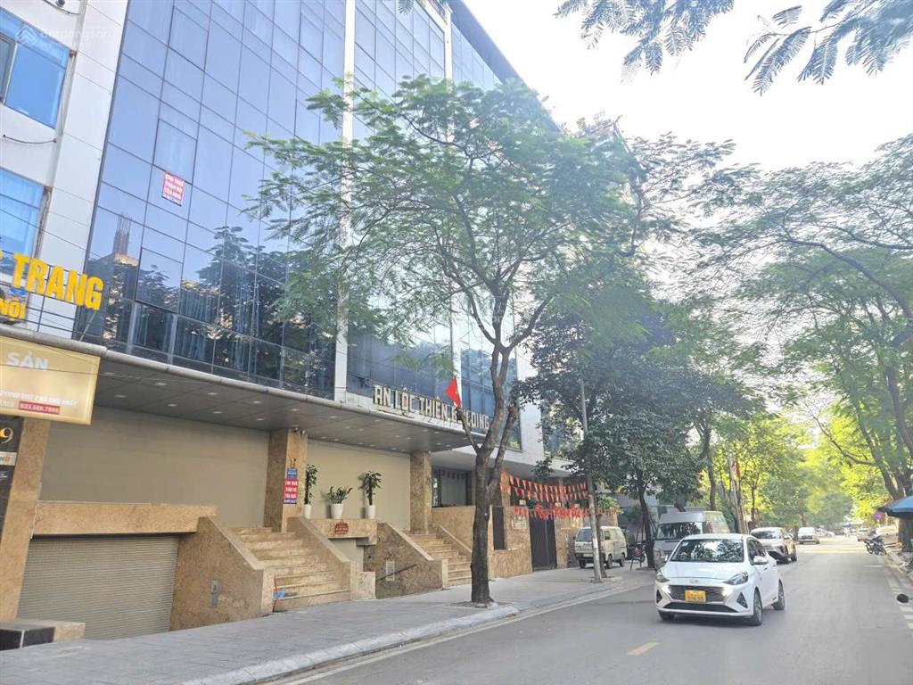 Bán bất động sản, 135 m², Cầu Giấy