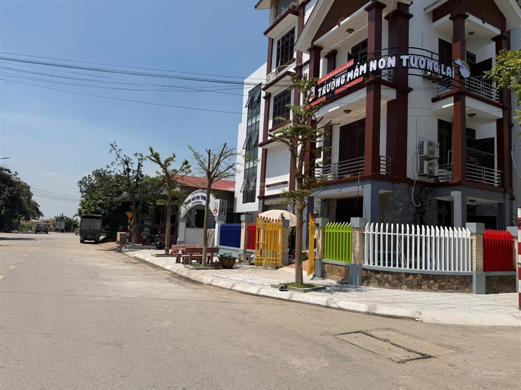 Đất đô thị đẹp trung tâm xã gia bình, tỉnh bắc ninh gần hồ điều hòa chỉ hơn 5 tỷ 0973 237 ***